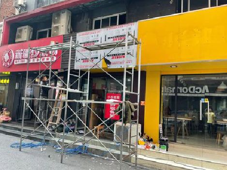 十堰制作广告招牌如何避免它发黄？